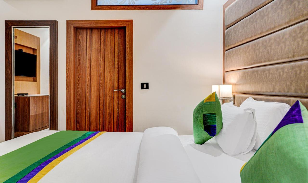 Hotel Sun Grand Dehradun Eksteriør bilde